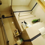 105平极简主义三室欣赏淋浴间