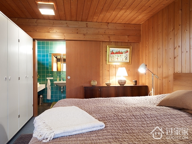 木质装潢简约住宅欣赏卧室