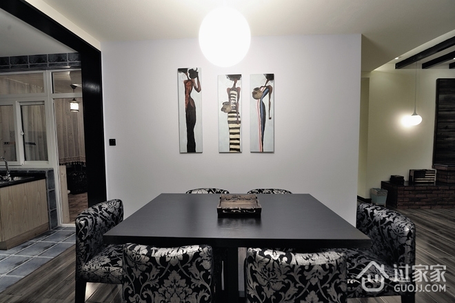个性舒适现代三居室欣赏餐厅设计