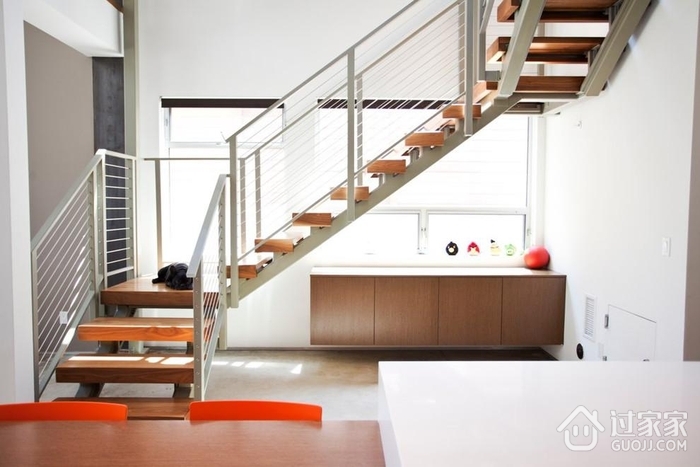 现代风格别墅装饰效果楼梯设计