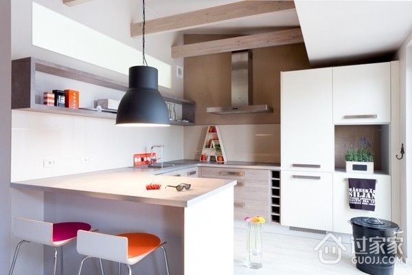 白色现代装饰住宅欣赏厨房设计