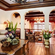 传统美式装饰别墅欣赏客厅效果图