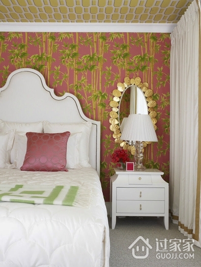 温馨浪漫白色别墅欣赏卧室设计