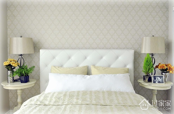 时尚现代一居室设计图片卧室床