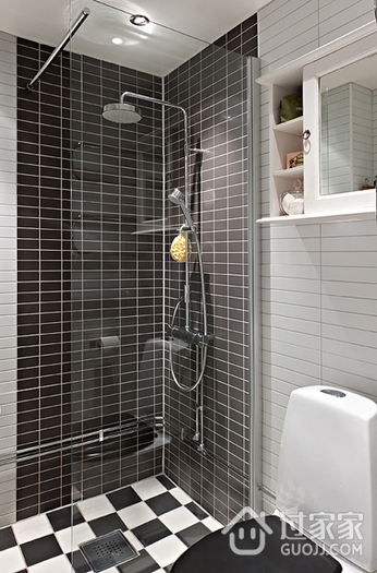 41平白色北欧住宅欣赏淋浴间设计
