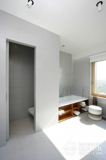 125平白色明亮住宅欣赏卫生间效果