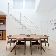 现代公寓设计餐桌