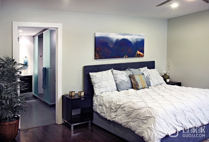 现代蓝色金典风格欣赏卧室