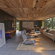 自然木色住宅欣赏客厅效果