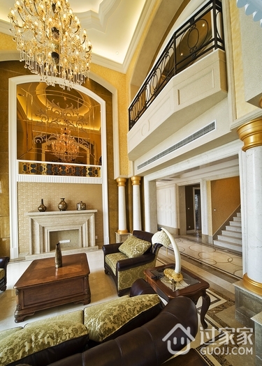 新古典别墅客厅