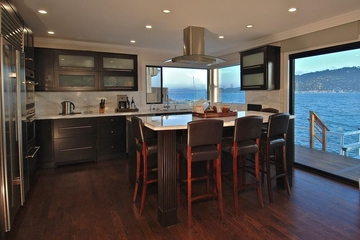 现代风格住宅设计图厨房吧台