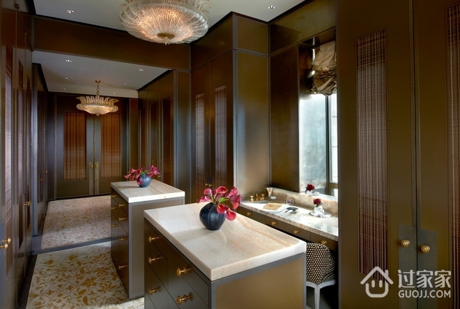 美式经典别墅设计欣赏洗手间陈设