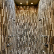 顶层现代复式楼欣赏淋浴间