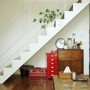 木色简约复式设计欣赏楼梯