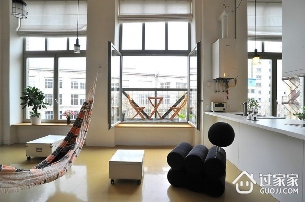 现代创意复式小空间欣赏客厅局部