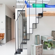 现代开放小复式公寓欣赏楼梯间