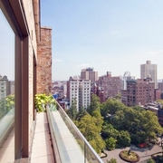 顶级奢华现代公寓欣赏阳台