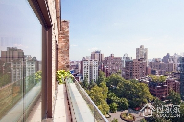 顶级奢华现代公寓欣赏阳台