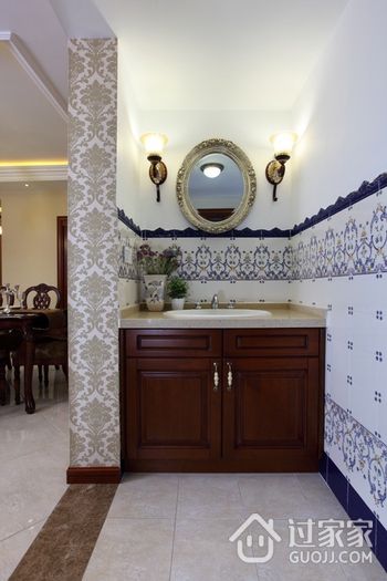 美式风三居室案例欣赏洗手间设计