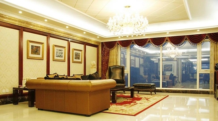130平奢华欧式大宅欣赏客厅设计