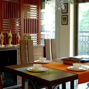 现代风格家居装饰餐桌摆设