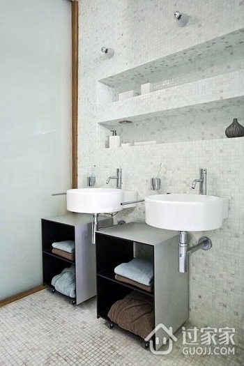 现代原木舒适住宅欣赏洗手间