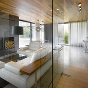 低调原木现代别墅欣赏客厅设计