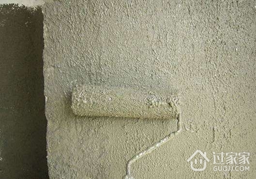 如何处理卫生间墙面瓷砖脱落问题