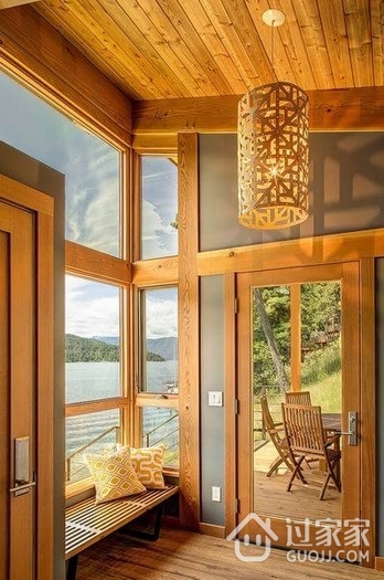 98平湖边木屋设计欣赏入户厅