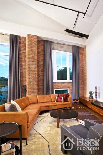 改造现代公寓欣赏客厅全景