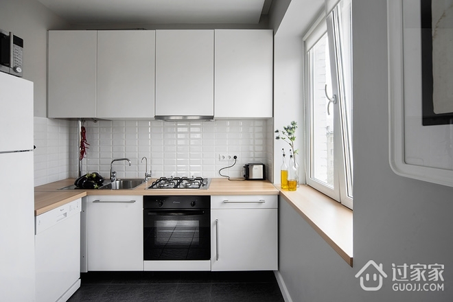 白色现代北欧舒适住宅欣赏厨房