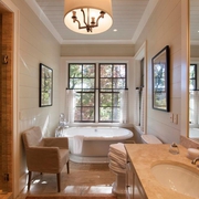 美式风格别墅赏析浴室