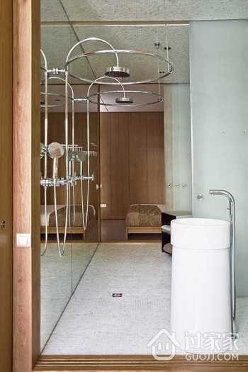 现代原木舒适住宅欣赏洗手间设计