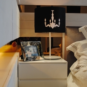 现代简约样板间设计卧室床头柜