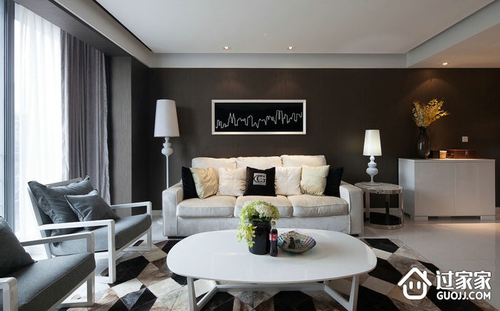 现代风三居室案例欣赏客厅窗帘