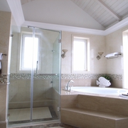 豪华欧式风格别墅浴室