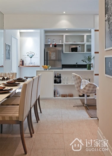 白色现代一居室欣赏餐厅设计