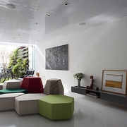 98平现代复式欣赏客厅设计