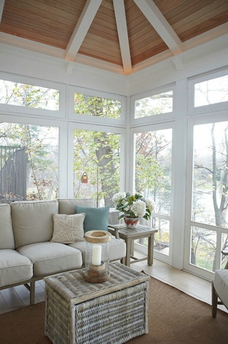 白色美式风四居室欣赏阳台设计