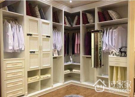 怎么选择适合自己的衣柜 4ae9f4d21f9de909179cf5d3050a24b1.jpg