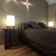 现代风格样板间装饰卧室