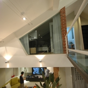 现代风格复式客厅设计